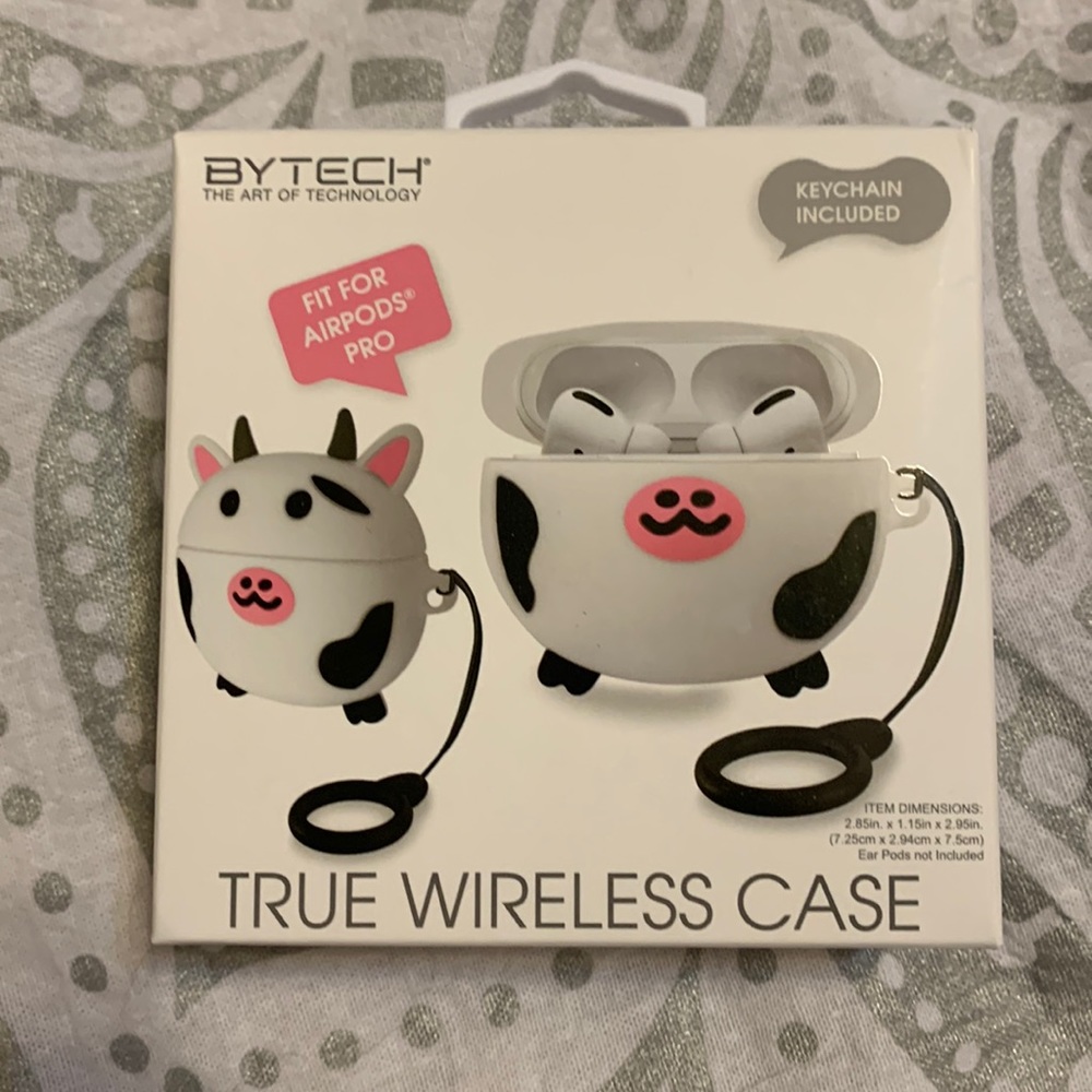 Air pods pro case, Cow